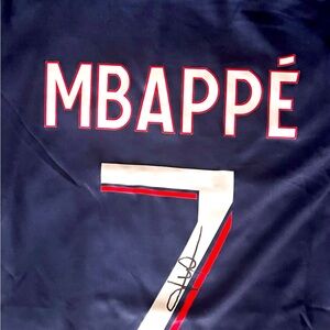 Kylian Mbappé signed Jersey with COA